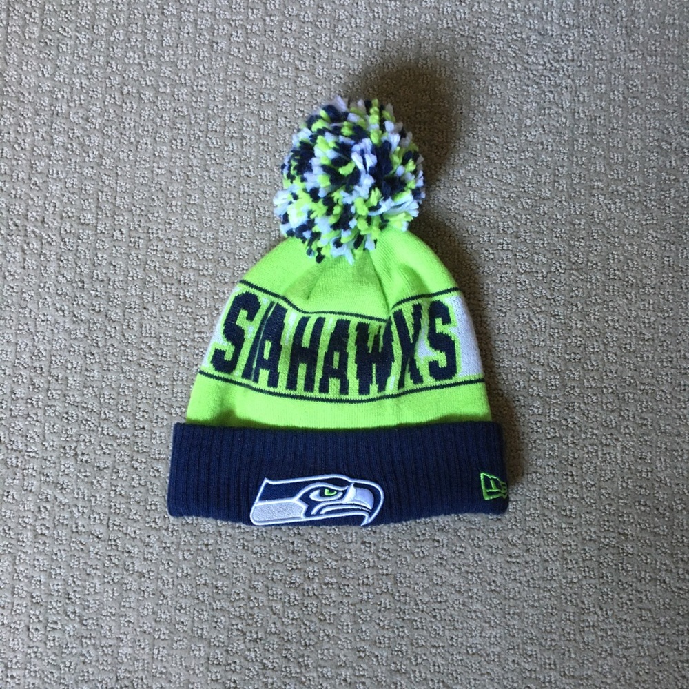 NWOT Exclusive New Era Seattle Seahawks Beanie